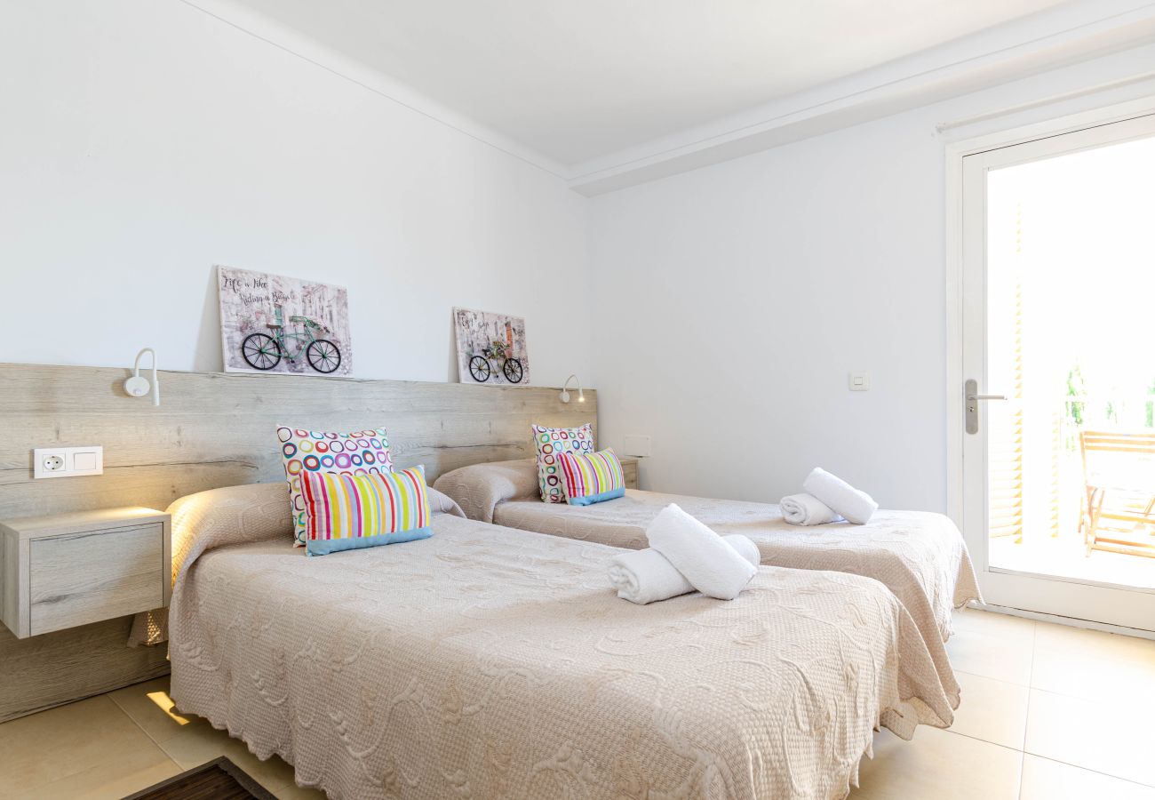 Apartment in Alcudia - YourHouse Reganyol, beach apartment in Playa de Muro