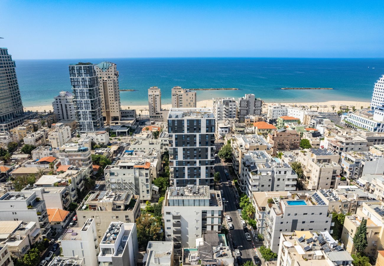 Apartment in Tel Aviv - Jaffa - High End 2BR with City & Sea View by FeelHome