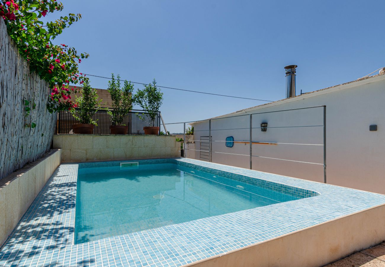 House in Llubi - YourHouse Casa Llubi, vacation house with private pool and air conditoining
