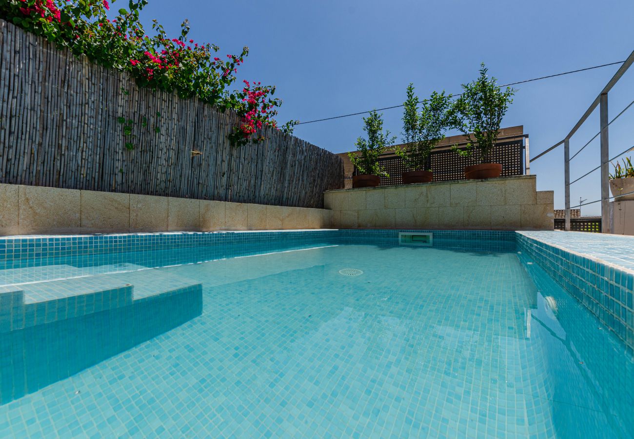 House in Llubi - YourHouse Casa Llubi, vacation house with private pool and air conditoining