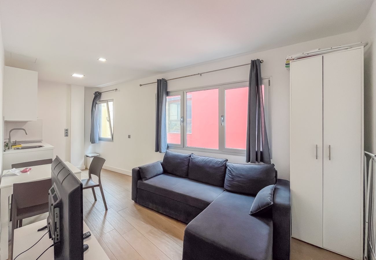 Apartment in Las Palmas de Gran Canaria - Studio 21 with balcony on Las Canteras beach