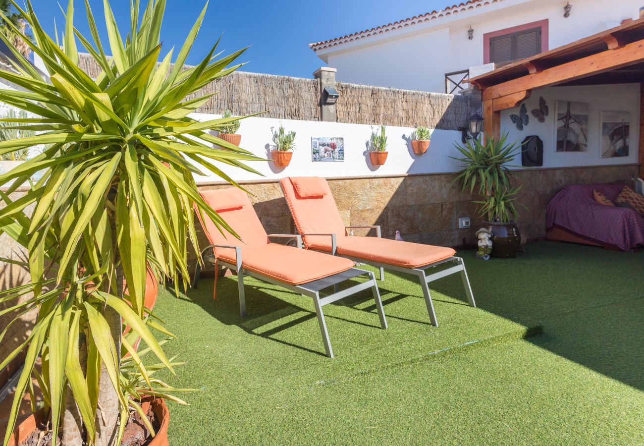 Villa in Agaete -  Rural house villa Janeth with large terrace Agaete