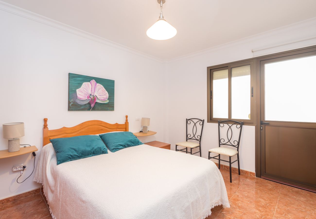 Apartment in Agüimes - Lightbooking Arinaga Beach by the sea