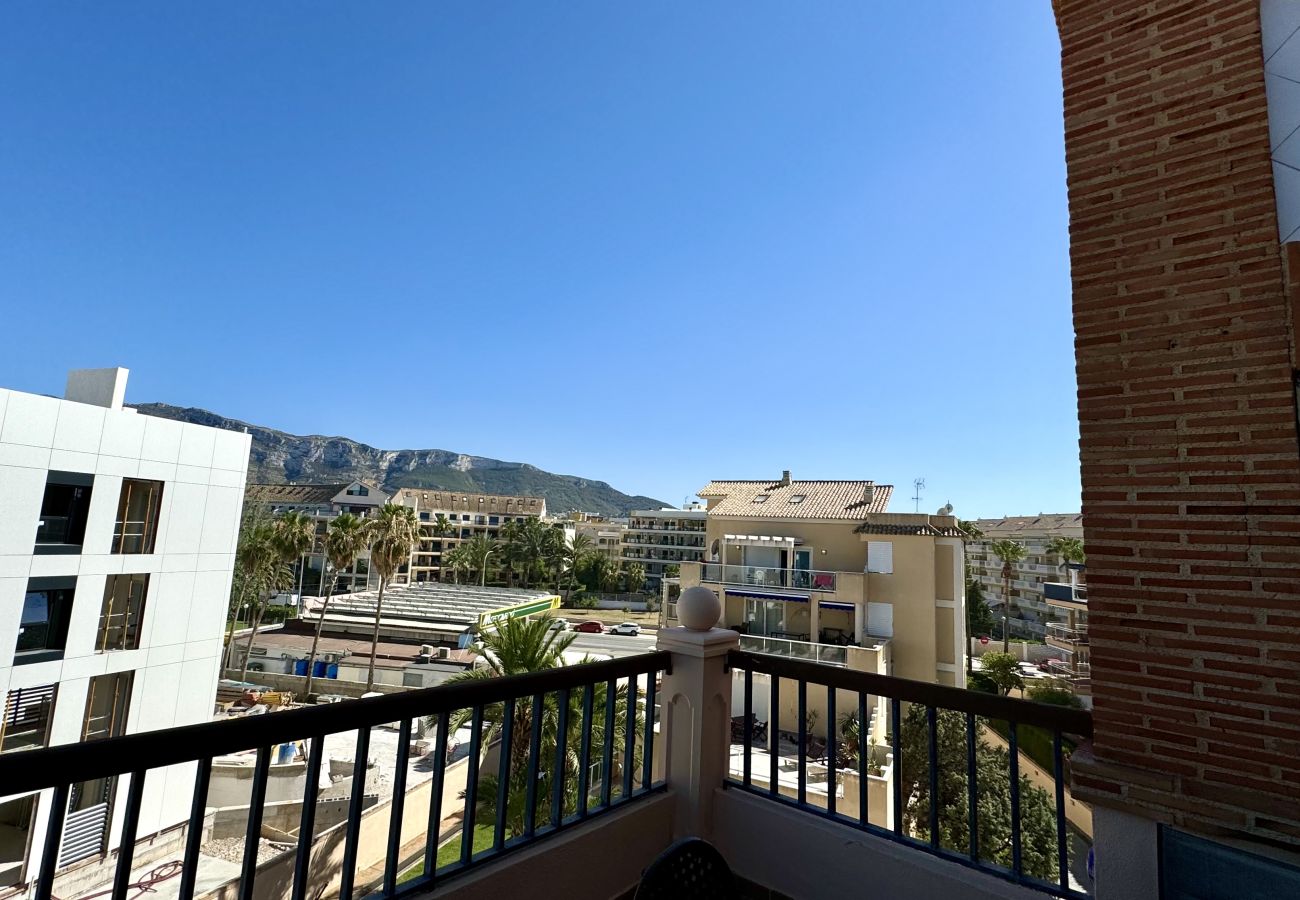 Apartment in Denia - CARLTON 131 LM-031