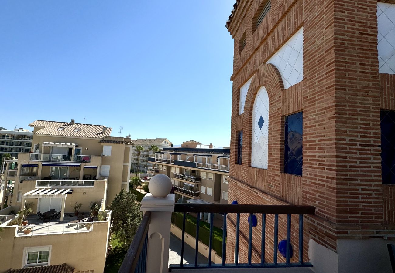 Apartment in Denia - CARLTON 131 LM-031