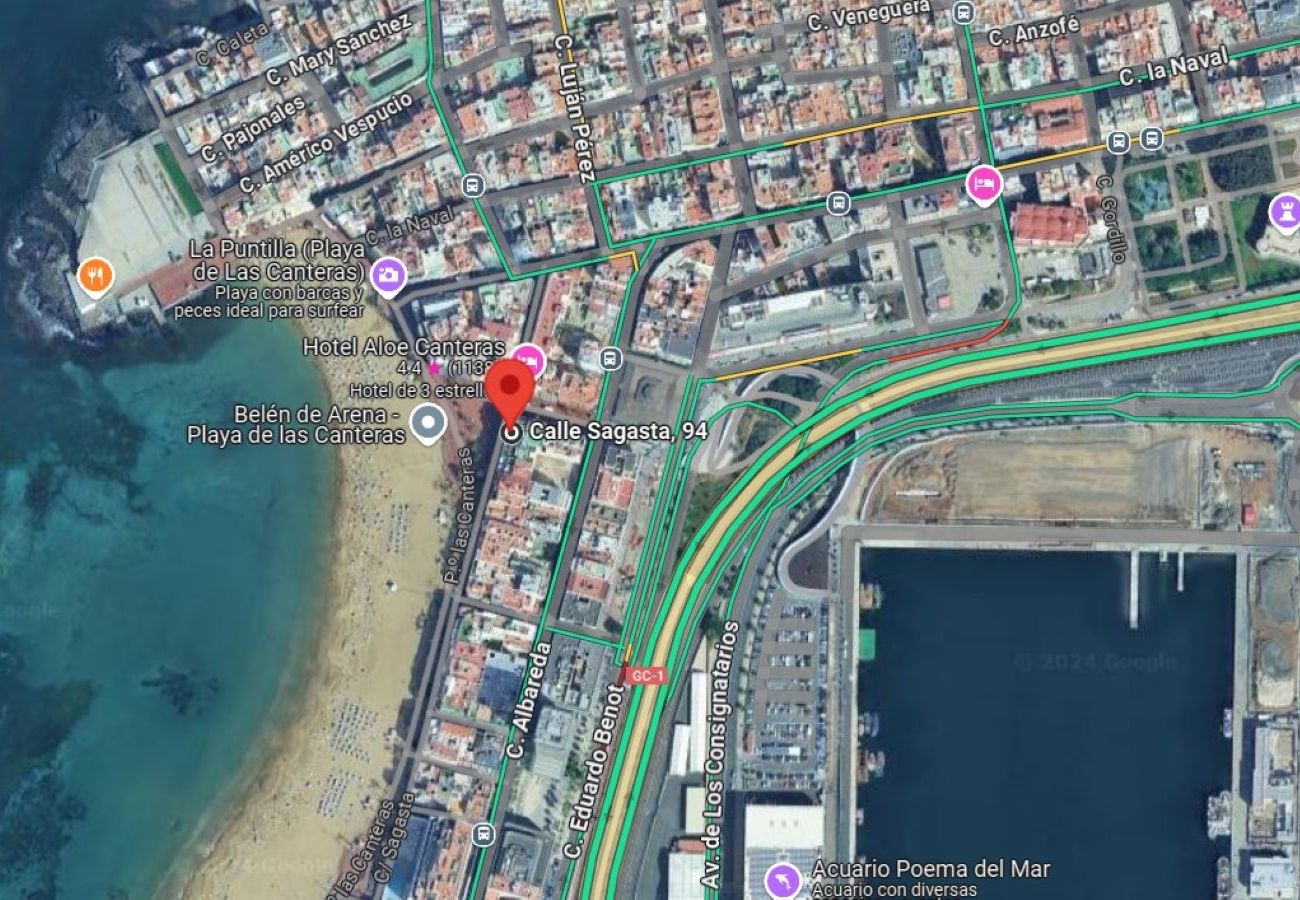 Apartment in Las Palmas de Gran Canaria - Lightbooking Sagasta Playa just 10 metres from Las Canteras beach