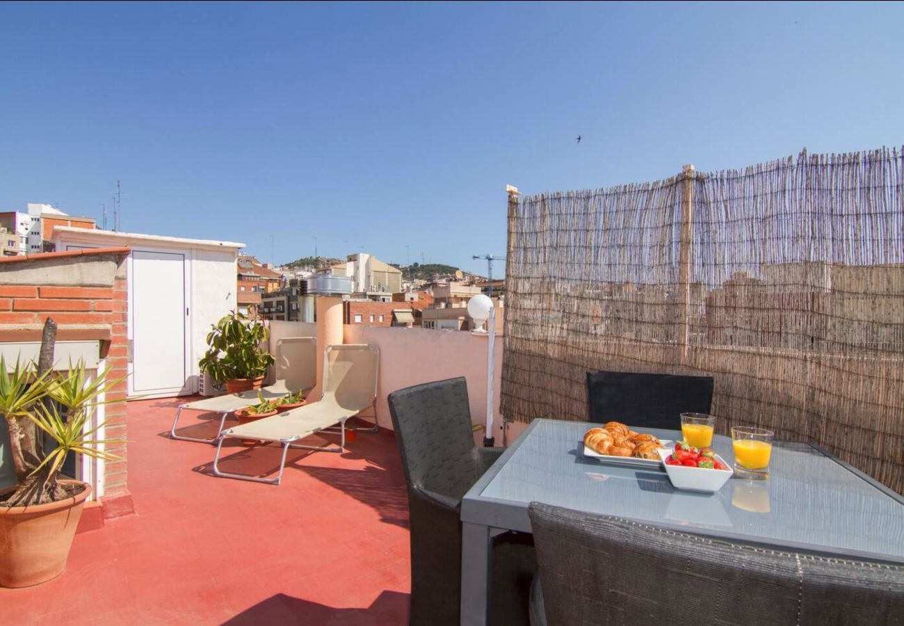 Apartment in Barcelona - Terrace Duplex at Sagrada Familia