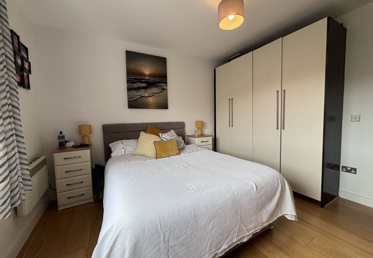 Apartment in Dublin - Stylish 2 bedroom apartment Dublin 2