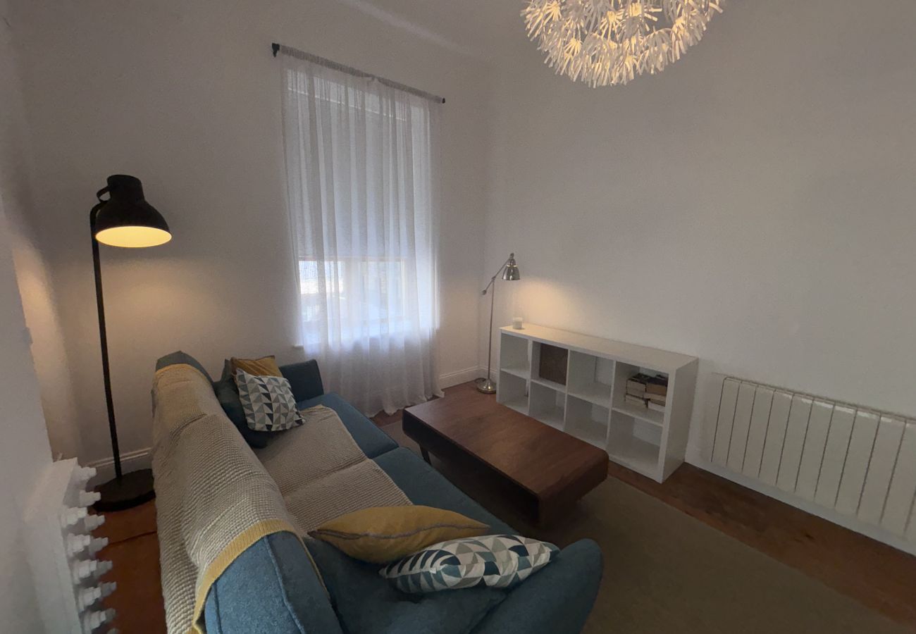 Apartment in Dublin - Stylish 2 bedroom apartment Dublin 2