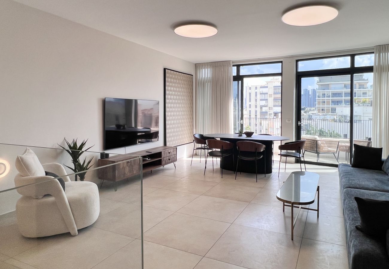 Apartment in Tel Aviv - Jaffa - Refined 3BR Duplex in City Center by FeelHome