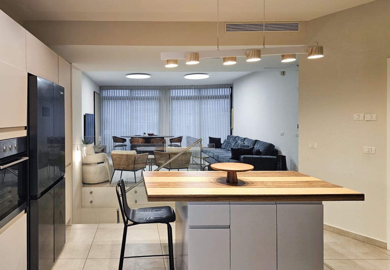 Apartment in Tel Aviv - Jaffa - Refined 3BR Duplex in City Center by FeelHome