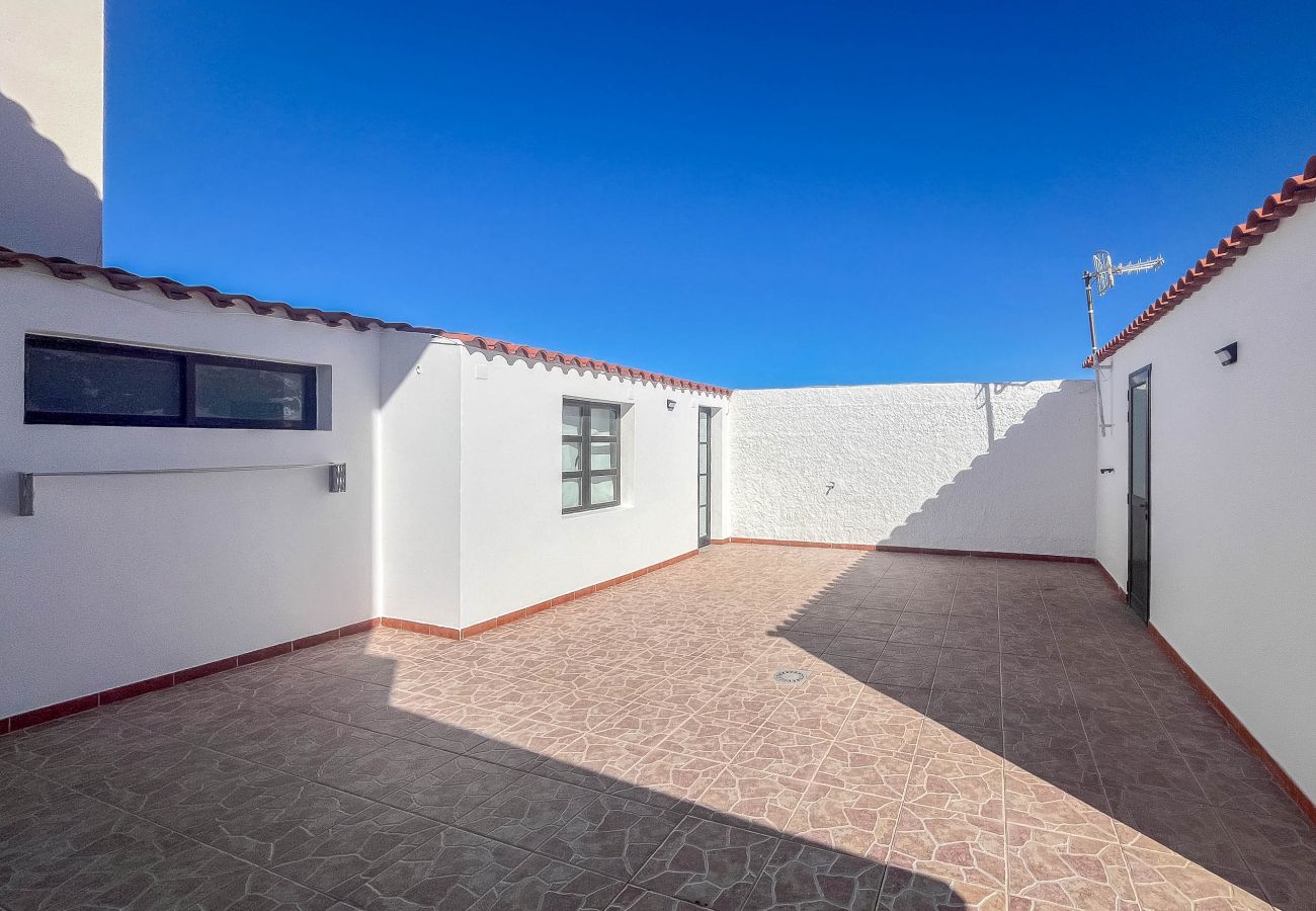 House in Agaete - Agaete El Turman with solarium terrace and private car park